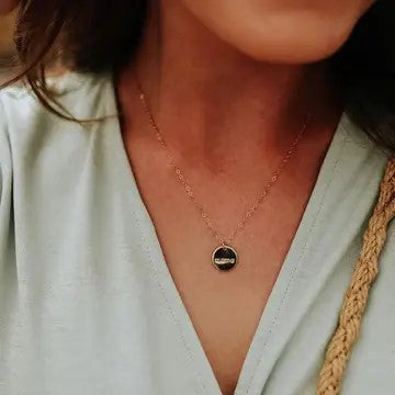 Mama Necklace